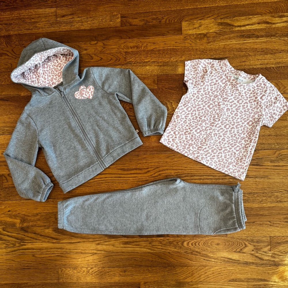 BearPaw 3-piece Gray and Pink Kids Matching Set -GC - Size 8